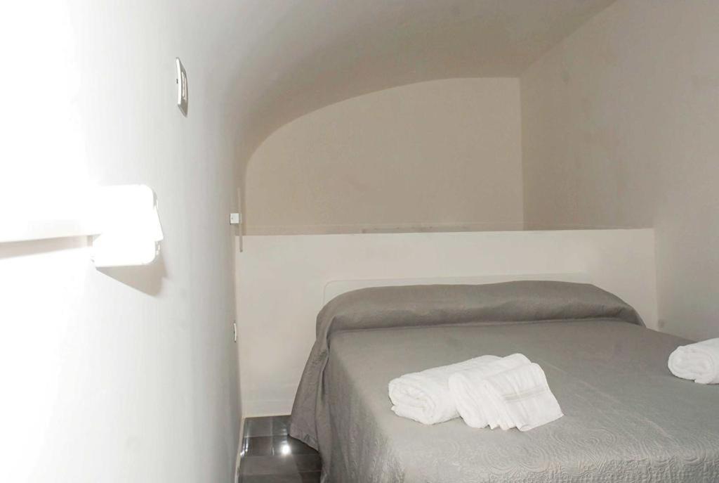 那不勒斯La Maison Di Greta公寓 外观 照片
